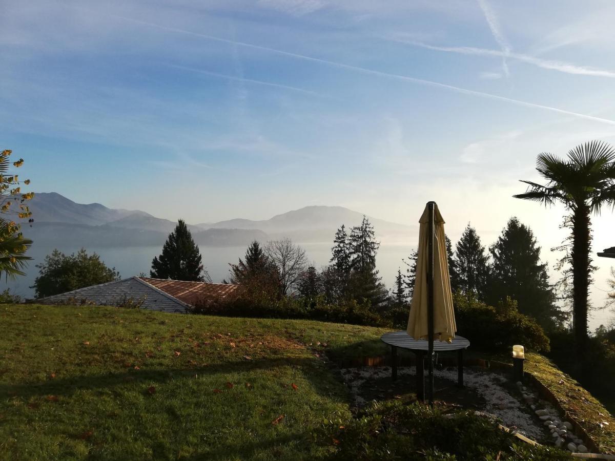 Romantica Casetta Nel Verde Con Vista Sul Lago بيلجيراتي المظهر الخارجي الصورة