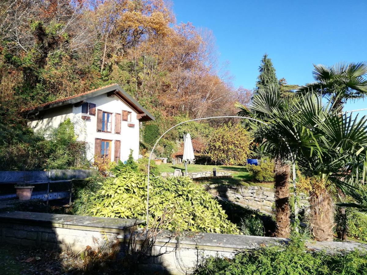 Romantica Casetta Nel Verde Con Vista Sul Lago بيلجيراتي المظهر الخارجي الصورة